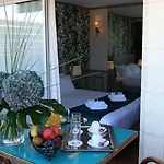 Villa-lamartine Hotel