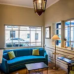 Villa-lamartine מלון