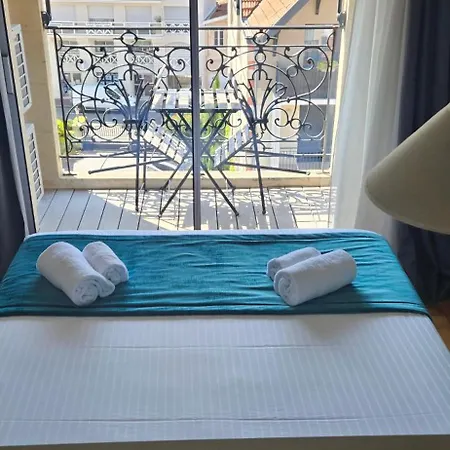 Villa-lamartine Szálloda 3*