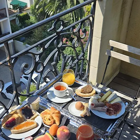 Ξενοδοχείο Villa-lamartine 3*