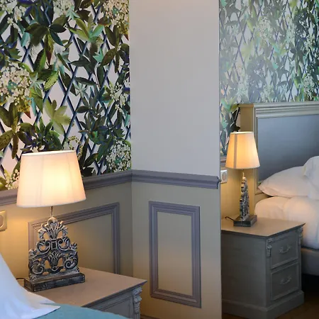Villa-lamartine 3*