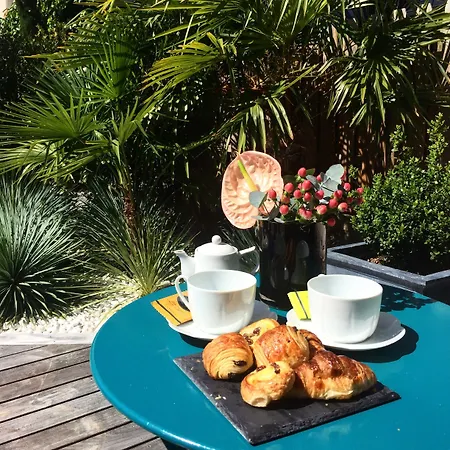 Villa-lamartine 3*