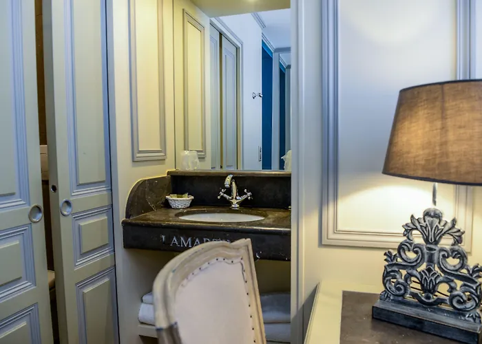 Villa-lamartine Hotel